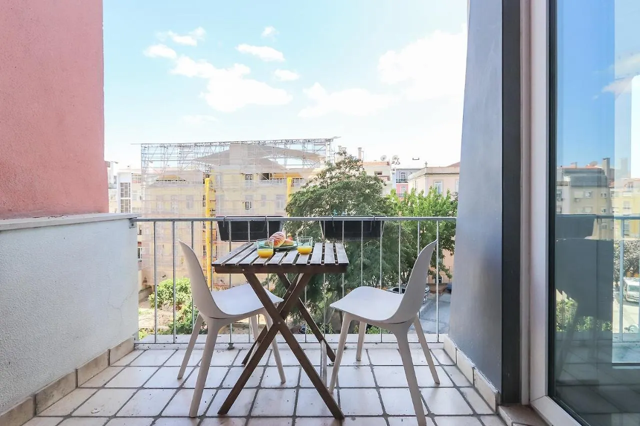 Alcantara Balcony By Homing Appartamento Lisbona